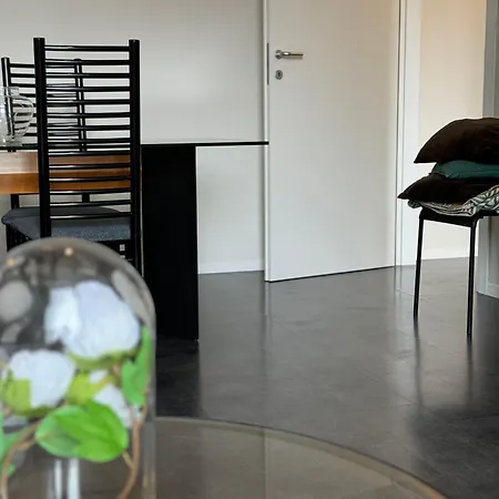 Apartment Zama Living